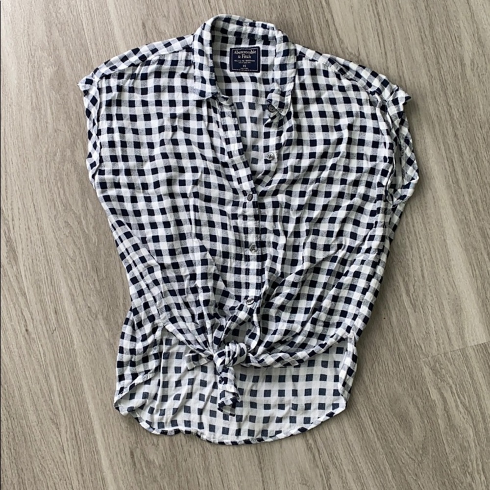A&F Button Down-Toe Waist XS